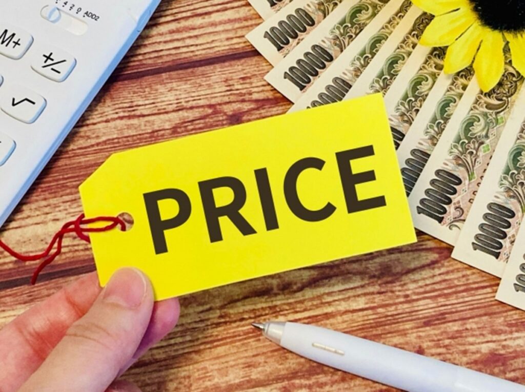 「PRICE」と書かれたタグの画像